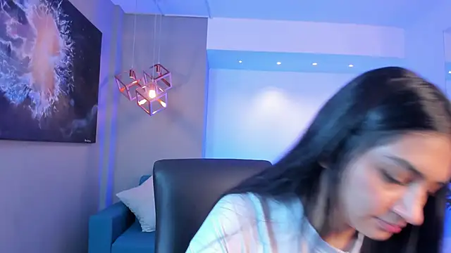 Snapshot of AidaJones chatting on October 16, 11:22 am AidaJones online show from October 16, 11:22 am