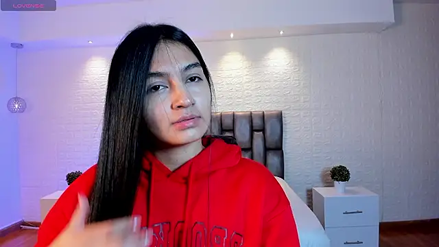 AidaJones online show from March 28, 11:43 am