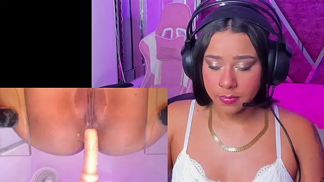 Snapshot of Gina_Kurt chatting on September 26, 3:43 am Gina Kurt online show from September 26, 3:43 am