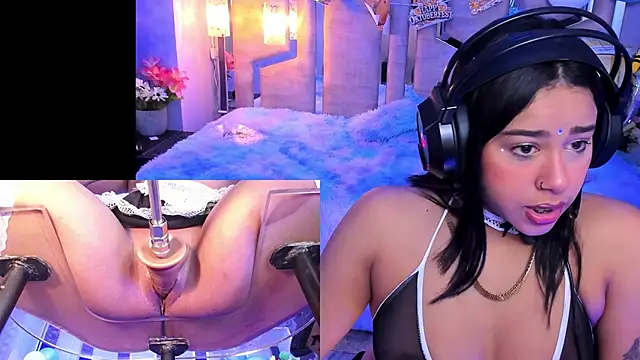 Snapshot of Gina_Kurt chatting on October 2, 1:56 am Gina Kurt online show from October 2, 1:56 am