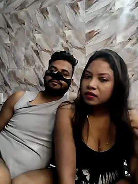 hornyzinia123 online show from November 20, 2:23 am