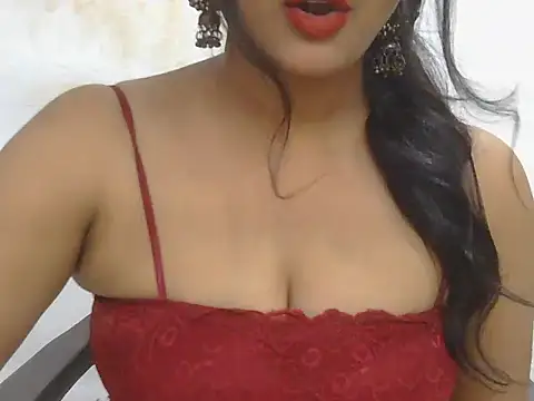 Snapshot of POOJA_199 chatting on October 24, 8:33 am POOJA 199 online show from October 24, 8:33 am