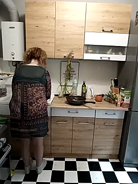 PerpetuaAnastagi online show from September 23, 7:00 am