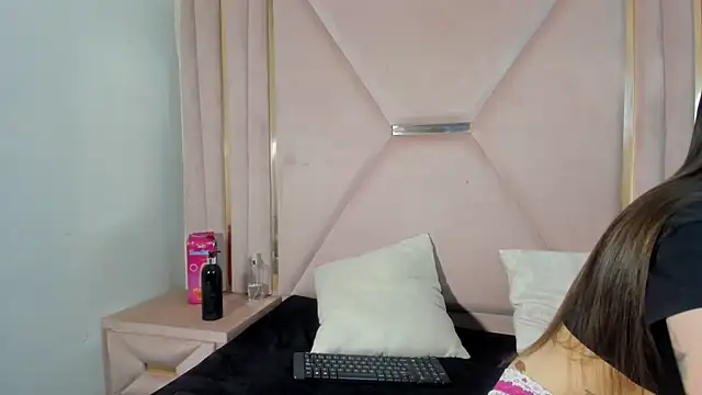 venusmorgan online show from September 23, 3:15 pm