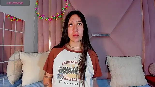 venusmorgan online show from January 8, 4:20 pm