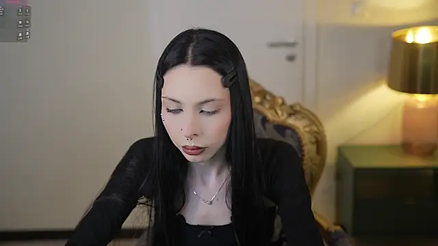 VivianSweet  online show from February 1, 11:20 am