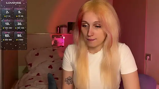  Annabel Myr  online show from November 6, 4:19 pm