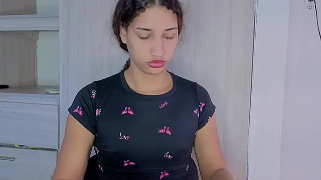 candice777 online show from February 13, 1:07 pm