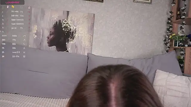 Snapshot of WiloneBoardley chatting on October 28, 1:42 am WiloneBoardley online show from October 28, 1:42 am