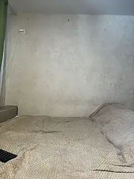 Snapshot of Hera_Mark chatting on February 23, 6:33 am Hera Mark online show from February 23, 6:33 am