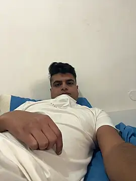 Noam7080z online show from April 1, 11:44 am