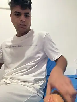 Noam7080z online show from April 2, 2:37 pm