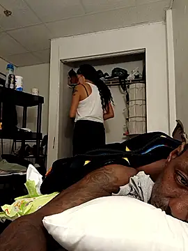 Snapshot of cartiyalee36 chatting on November 1, 7:54 am cartiyalee36 online show from November 1, 7:54 am