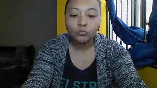 Snapshot of ALANA_150 chatting on February 17, 1:51 pm ALANA 150 online show from February 17, 1:51 pm