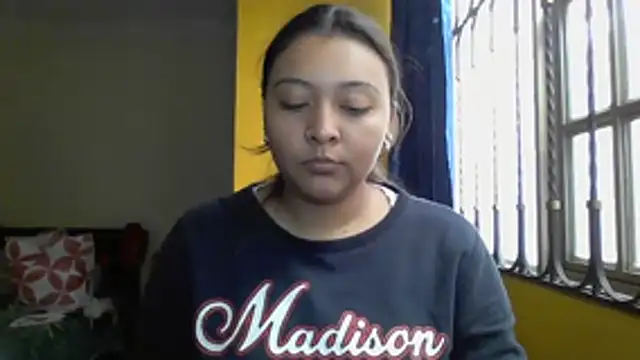 Snapshot of ALANA_150 chatting on March 31, 1:44 pm ALANA 150 online show from March 31, 1:44 pm