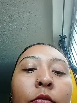 Snapshot of ALANA_150 chatting on April 6, 12:50 pm ALANA 150 online show from April 6, 12:50 pm