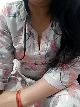 roshni agrawal0 online show from March 18, 3:26 pm