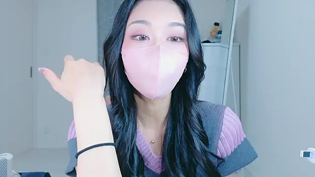 ramuchan desu online show from May 18, 12:07 am