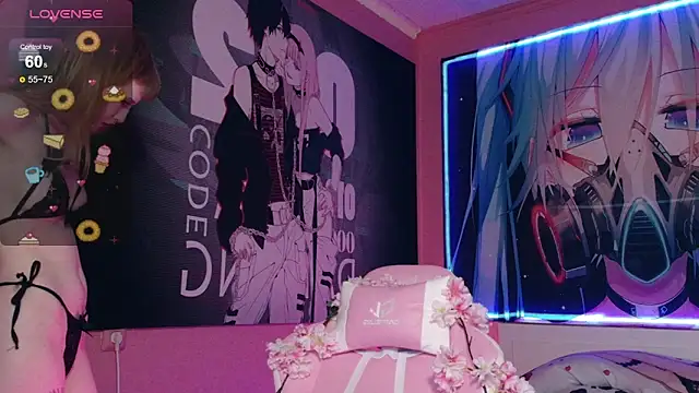 Snapshot of MilkMeSoftly chatting on October 6, 8:01 am MilkMeSoftly online show from October 6, 8:01 am