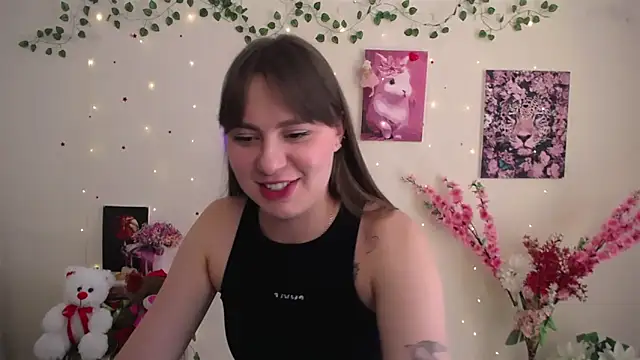 Amanda Bright  online show from May 19, 10:32 am
