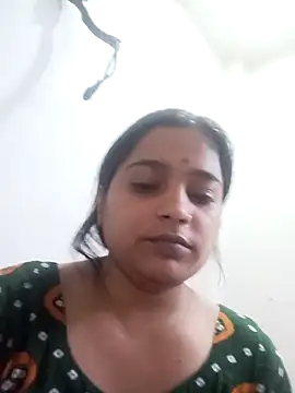 Snapshot of Trisha_71 chatting on September 13, 6:24 am Trisha 71 online show from September 13, 6:24 am