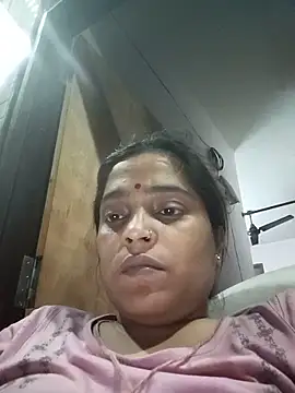 Trisha 71 online show from May 13, 2:58 pm