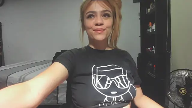 KATA BLONDE online show from October 10, 1:37 am