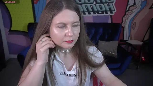 CraveeDoll online show from April 1, 6:38 pm