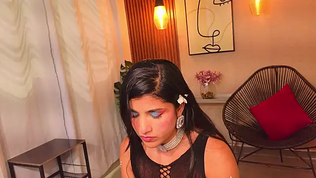 Lia Mar  online show from July 1, 6:07 pm