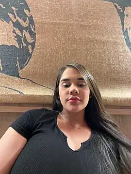 BellaLeclair online show from March 11, 11:33 pm