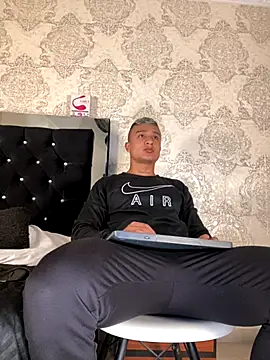 ThiagoBlaze online show from October 3, 2:52 am