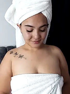 Snapshot of meli__brown chatting on October 3, 6:54 am meli  brown online show from October 3, 6:54 am