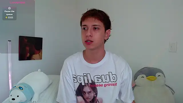 Snapshot of nate_hill18 chatting on September 20, 9:27 pm nate hill18 online show from September 20, 9:27 pm