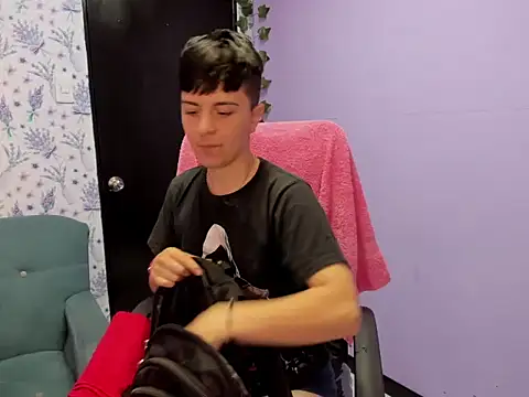 Snapshot of _Hannah_Hot chatting on October 5, 2:43 am  Hannah Hot online show from October 5, 2:43 am