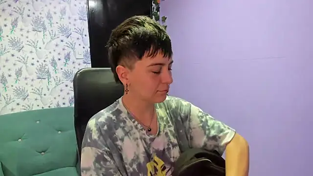 Snapshot of _Hannah_Hot chatting on October 21, 1:39 am  Hannah Hot online show from October 21, 1:39 am