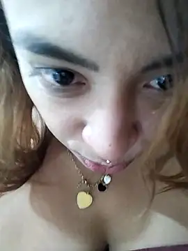 Snapshot of shanell_saenz chatting on October 5, 1:26 am shanell saenz online show from October 5, 1:26 am