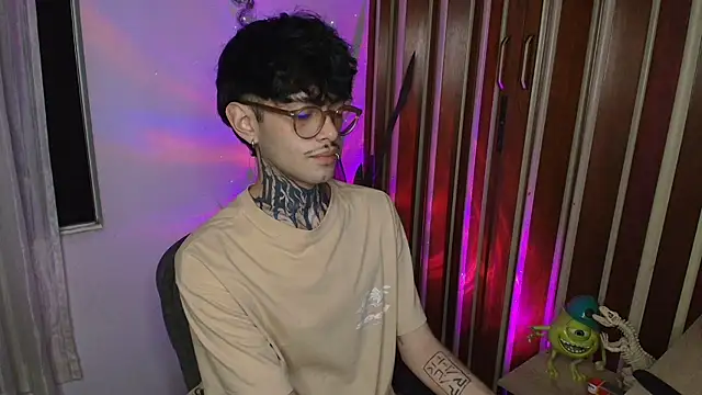 Mihail leroy online show from November 27, 3:19 am