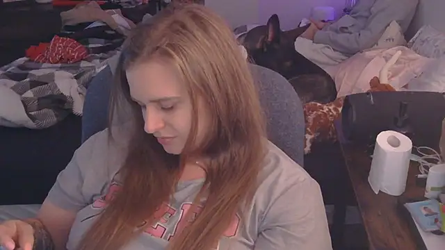 Sexyblonde12344 online show from September 20, 12:33 am