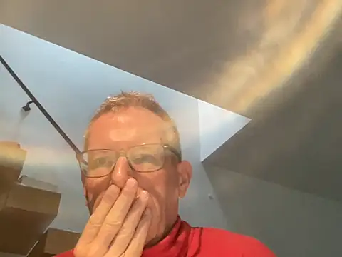 Snapshot of choupipat1 chatting on September 26, 6:28 am choupipat1 online show from September 26, 6:28 am