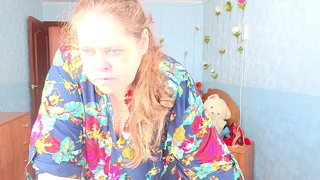 Audrey Aura online show from September 21, 5:42 am