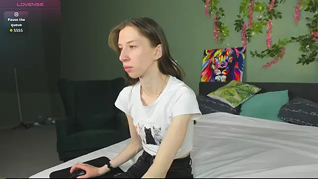 Lisbeth  Salander online show from February 8, 2:26 am