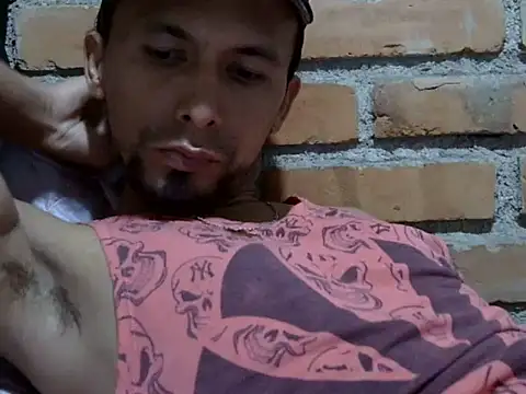 Snapshot of Boycumlatino chatting on October 1, 10:16 pm Boycumlatino online show from October 1, 10:16 pm