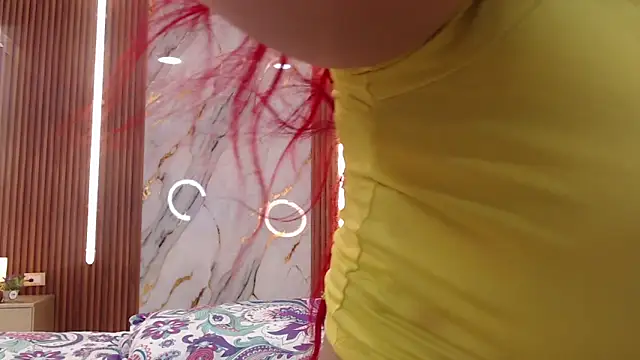 Snapshot of aixa_show chatting on March 13, 12:01 pm aixa show online show from March 13, 12:01 pm