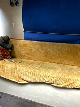 ladyboatlady online show from September 9, 7:19 am