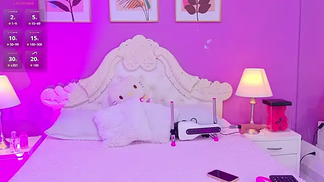 Snapshot of SamantaKane chatting on March 3, 4:18 am SamantaKane online show from March 3, 4:18 am