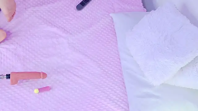 Snapshot of SamantaKane chatting on March 22, 4:16 am SamantaKane online show from March 22, 4:16 am