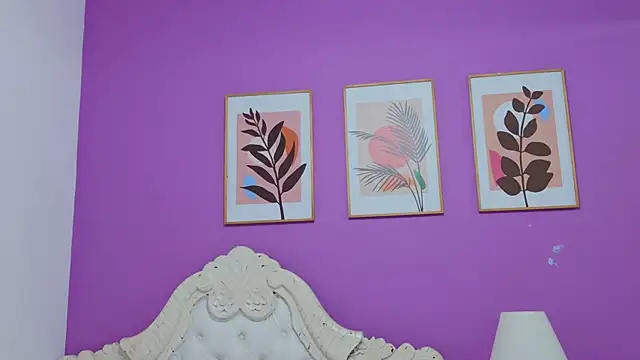 Snapshot of SamantaKane chatting on March 24, 3:44 am SamantaKane online show from March 24, 3:44 am