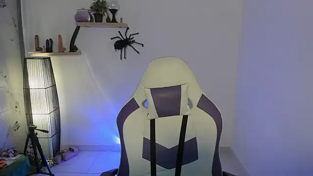 scarlett enjoy1 online show from October 29, 1:02 pm