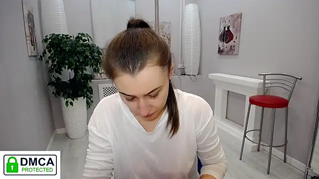 muriel elvin online show from March 31, 8:04 am