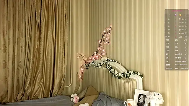 Juuulia  online show from January 19, 1:26 pm